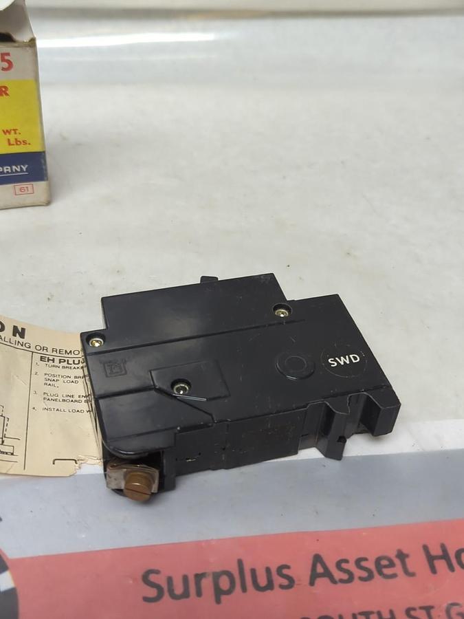 SQUARE D,EHB-14015,SWD RATED CIRCUIT BREAKER 1-POLE 15 AMP NOS