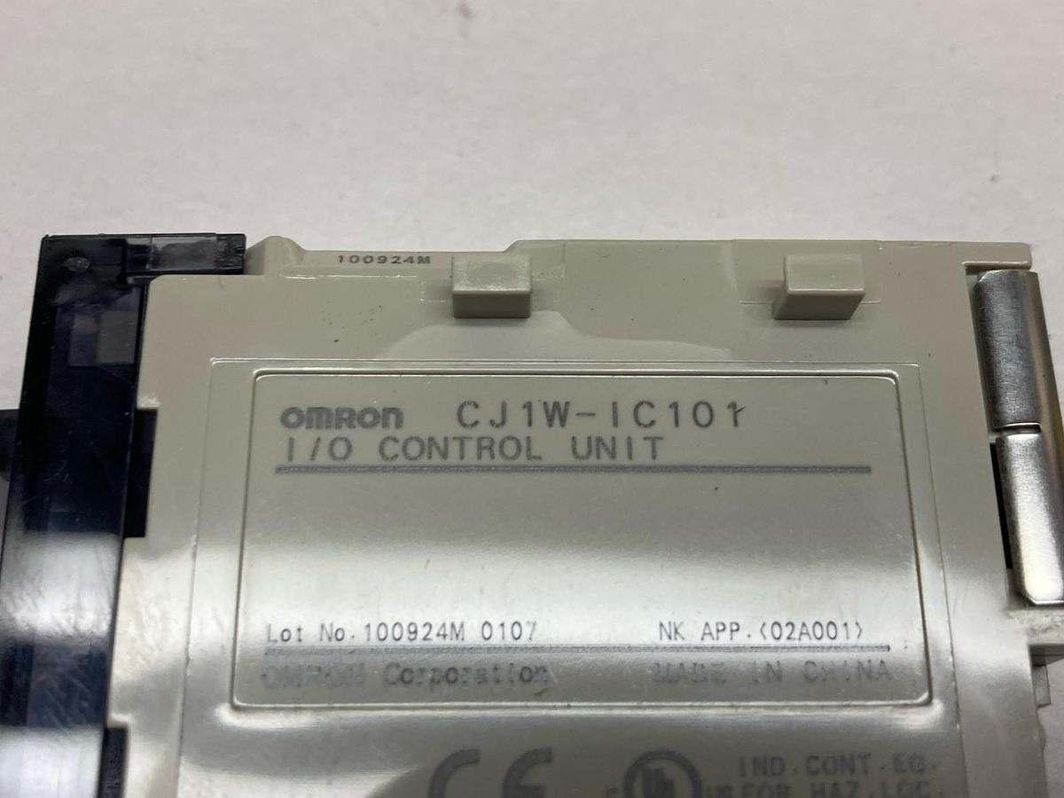 Omron,CJ1W-IC101,I/O Control Module PLC IC101 Input Output