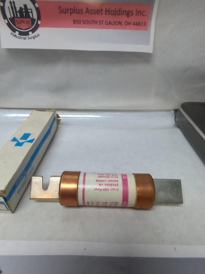 GOULD SHAWMUT,TR200R,TRI-ONIC 200 AMP FUSE NOS