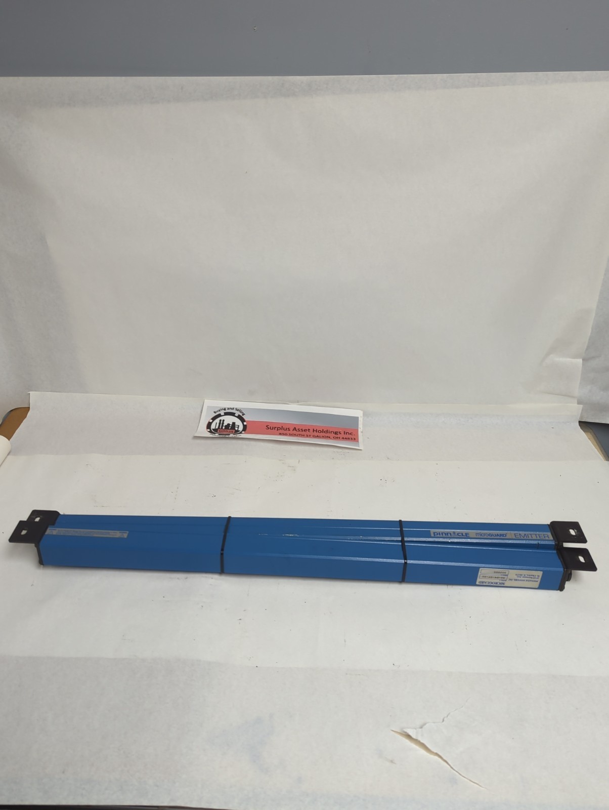 Used PINNACLE,MG-24-OF-AU,LIGHT CURTAIN RECIEVER/EMITTER SET PRE-OWNED