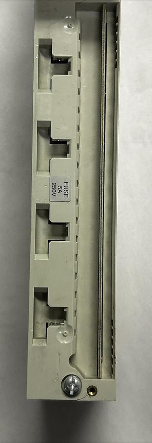 Used SCHNEIDER,140-DAO-842-10,DISCRETE OUTPUT MODULE