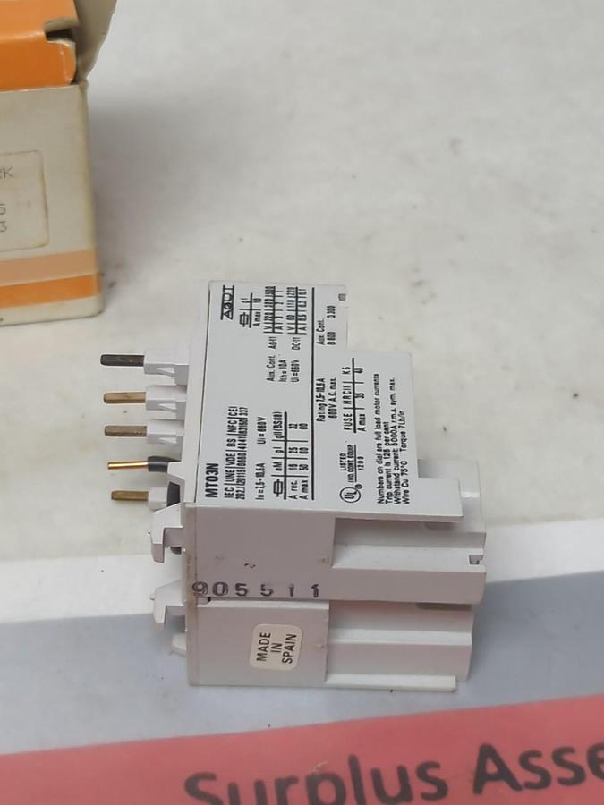 AGUT,MT03N,CONTACT BLOCK 7.5-10.5 NOS
