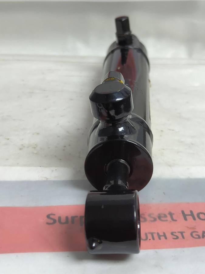 COL-HYD,67761-0114,HYDRAULIC CYLINDER 1.25X3.75 NOS