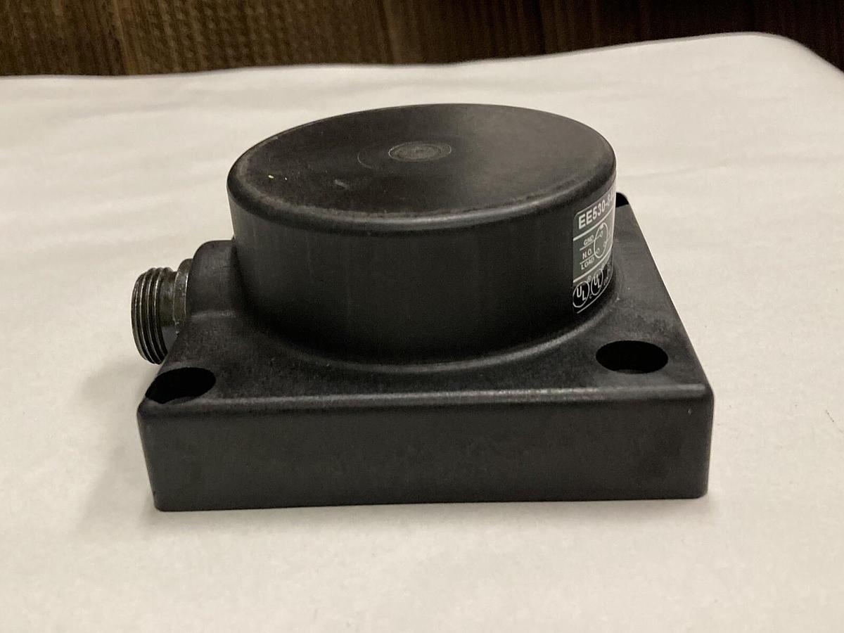 Used Namco,EE530-84400,Proximity Sensor