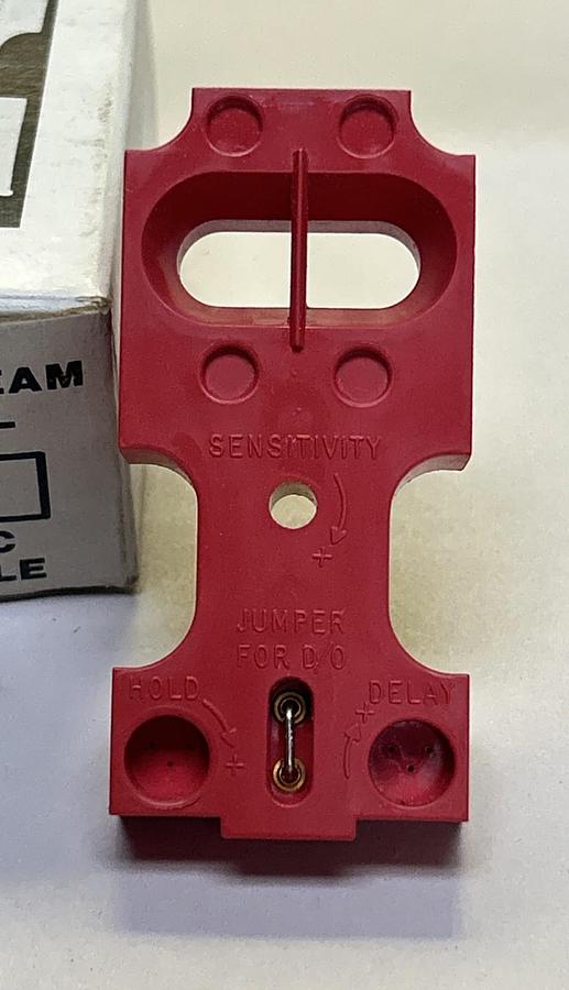 BANNER,LM3,MULTI-BEAM LOGIC MODULE NOS