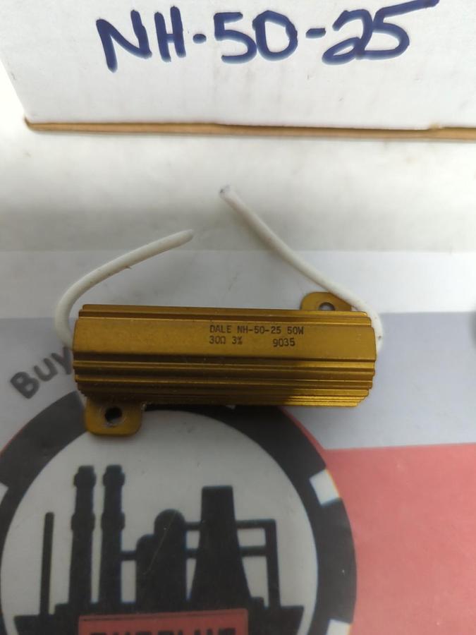 Used DALE,NH-50-25,CHASIS MOUNT WIREROUND RESISTOR 50W 30Ω 3% LOT OF 48 PRE-OWNED