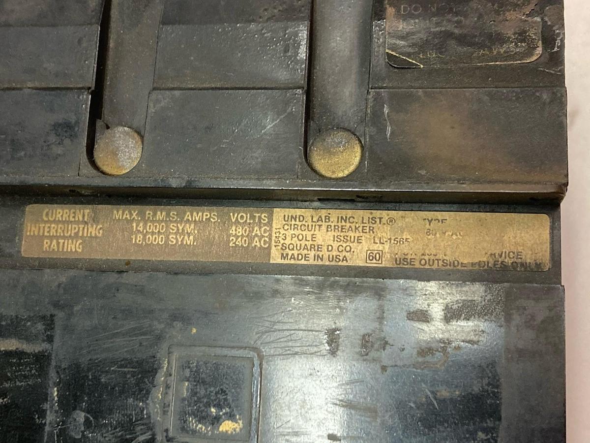 Used Square D,FA34100,Molded Case Circuit Breaker 100A 3-Pole 480VAC
