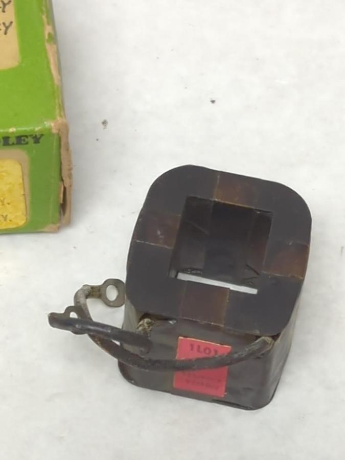 ALLEN-BRADLEY,1L01,COIL 110V 60HZ/CY 93V 50HZ/CY NOS