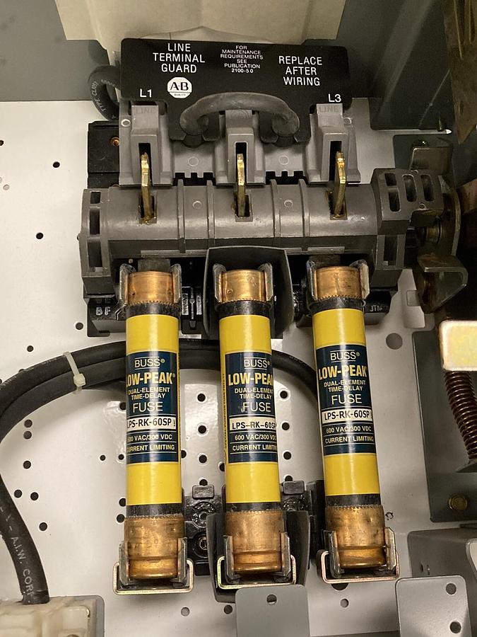 Used Allen Bradley,2100 2192F,30 Amp 12 INCH Fused MCC Disconnect Feeder Bucket