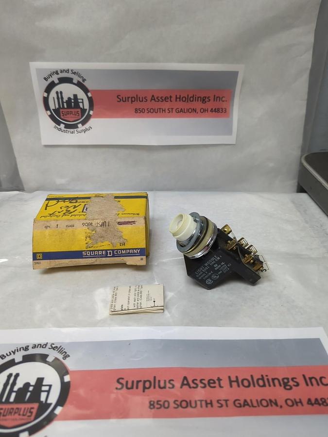 SQUARE D,9001-KM1,ILLUMINATED PUSH BUTTON NOS