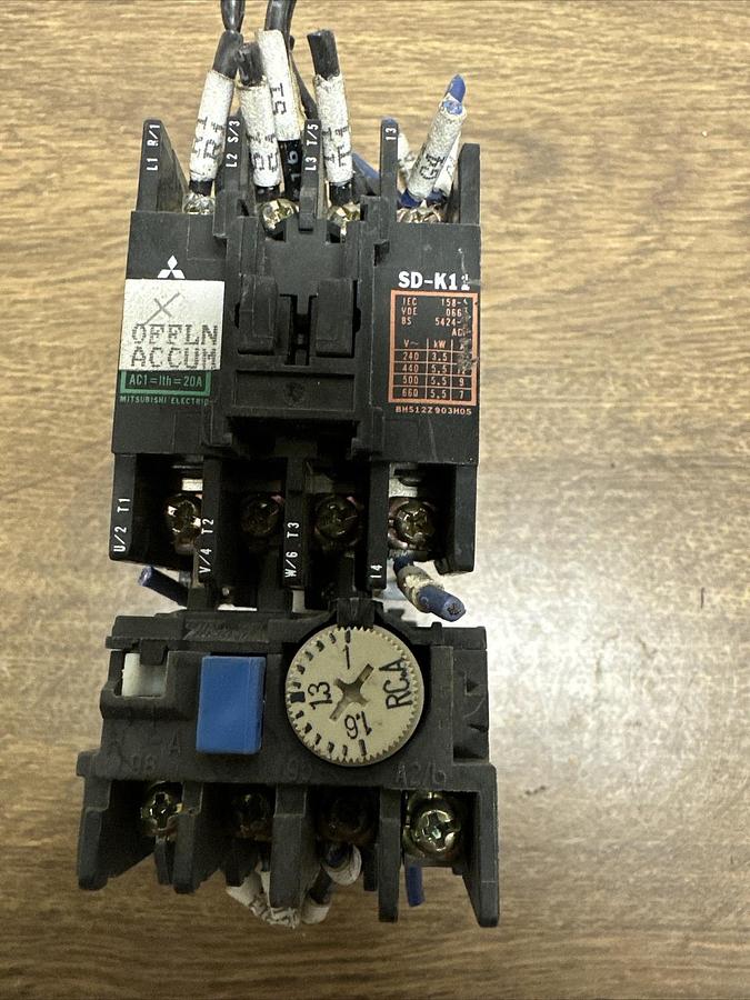 Used Mitsubishi,SD-K11,Contactor With TH-K12 Overload Relay