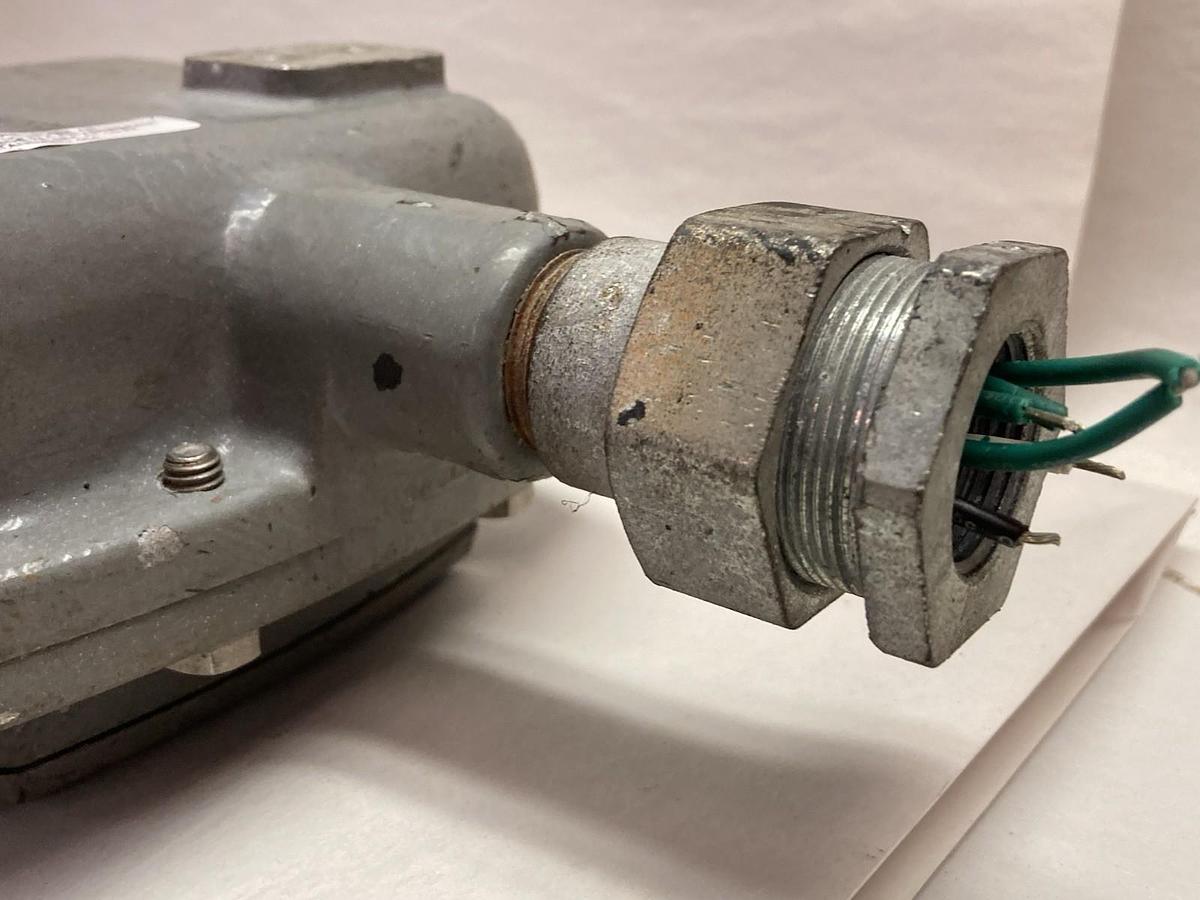 Used Edwards Signaling,879EX-G1,Haz Location Vibrating Horn 24VDC 0.16A