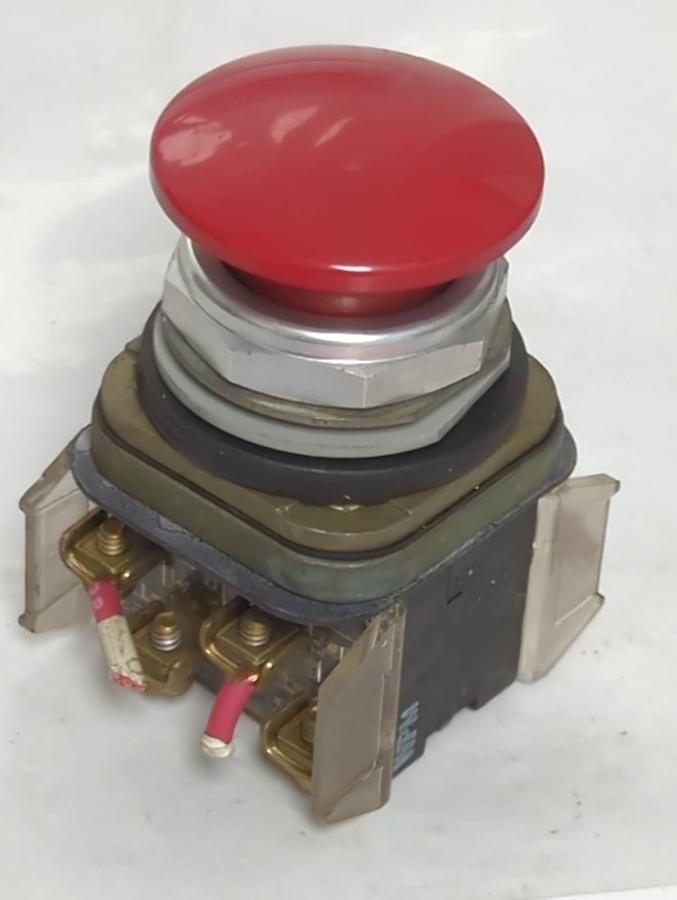 Used ALLEN BRADLEY,800T-D,SERIES T EMERGENCY STOP PUSH BUTTON PRE-OWNED
