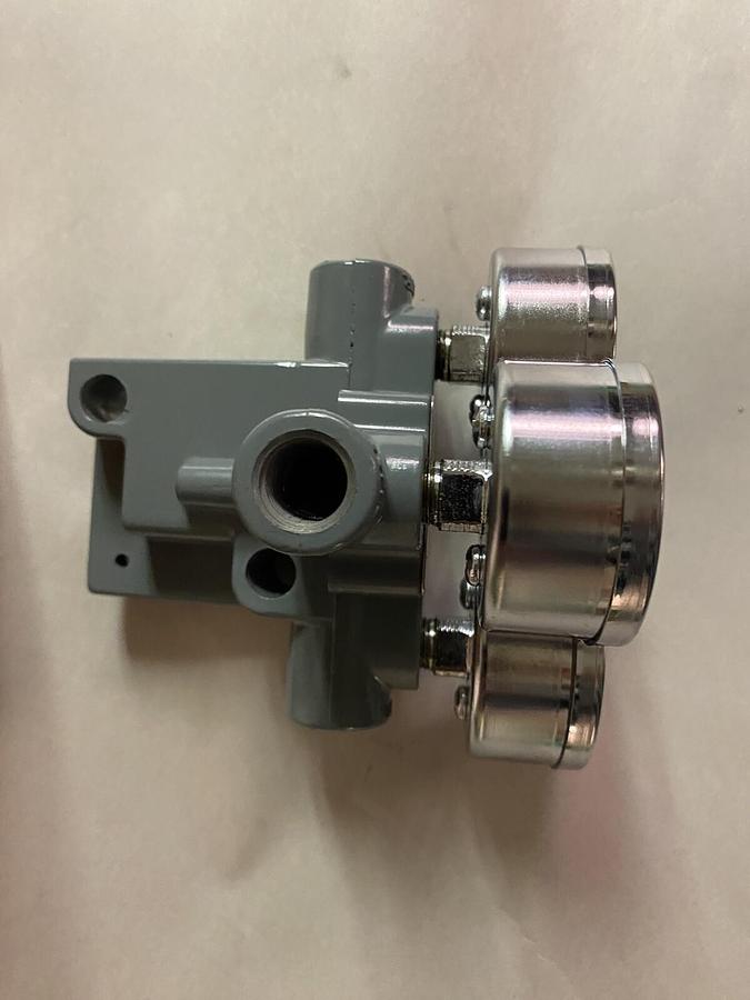 MOORE PRODUCTS,14099-41,VALVE MANIFOLD