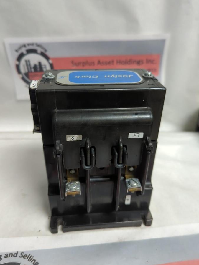 Used JOSLYN CLARK,23082355-1,DEFINITE PURPOSE CONTACTOR 2-POLE 240VDC PRE-OWNED