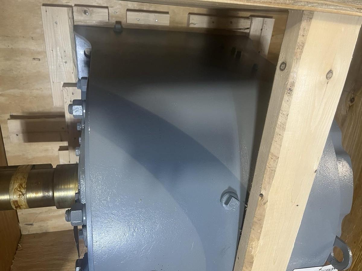 Used HORSBURGH & SCOTT,SC4-02AS,GEAR REDUCER RATIO 158.919 INPUT 2000RPM 11.75HP