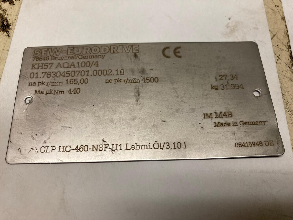 SEW Eurodrive,KH57AQA100/4,Gear Reducer RATIO 27.34