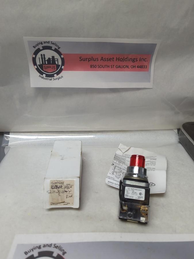 SIEMENS,52PX6D2AY,PILOT LIGHT SERIES C RED 24V NOS