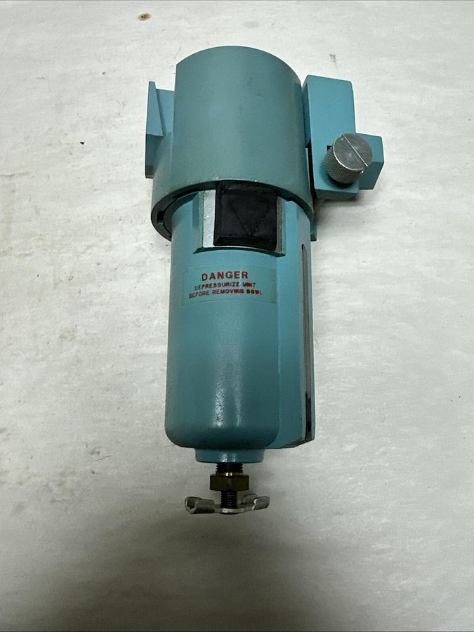 WIlkerson,L16-06-G00,Air Line Lubricator