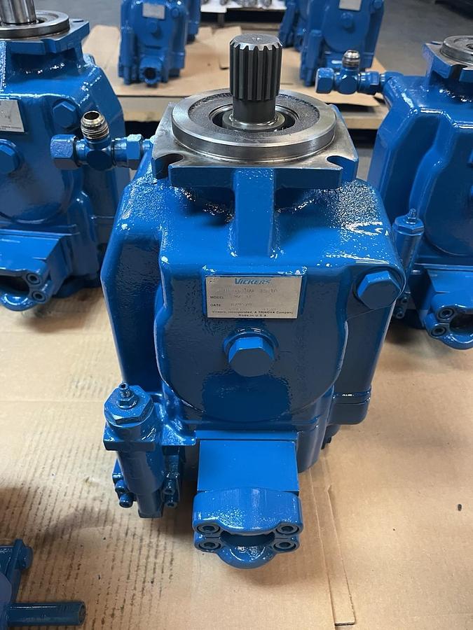 Used VICKERS,PVH131C-RAF-3S-10-CM7-31,HYDRAULIC PISTON PUMP