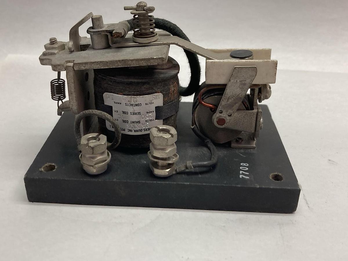 Used Struthers-Dunn,8AXX6,Shunt Coil 250VDC 10A 115V