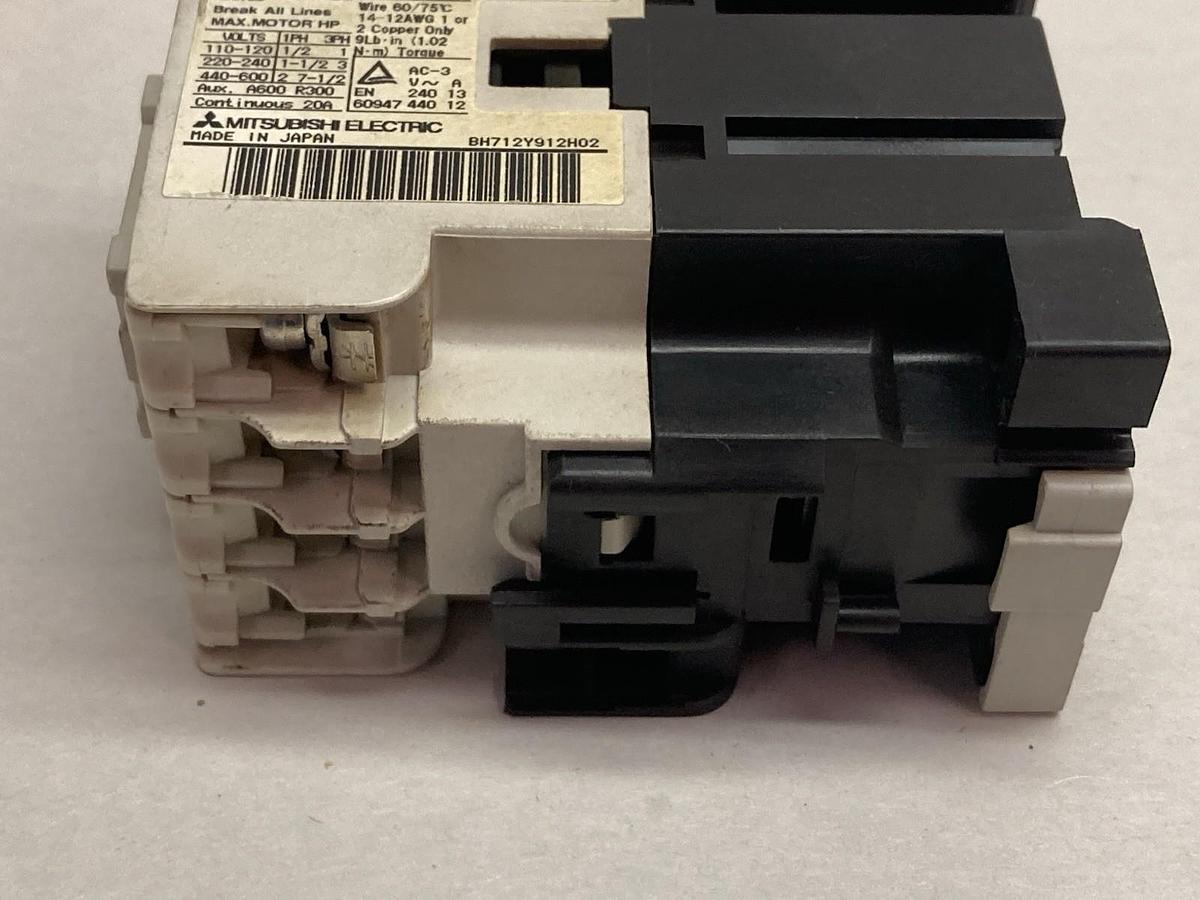 Used Mitsubishi,S-N11,Magnetic Contactor 20A