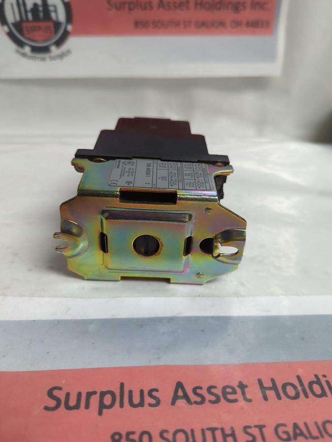 Used ALLEN BRADLEY,700-N400A1,SERIES C AC RELAY PRE-OWNED