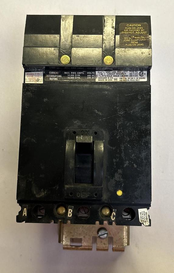 Used SQUARE D,FA34015,I-LINE CIRCUIT BREAKER 15A 480V 3P