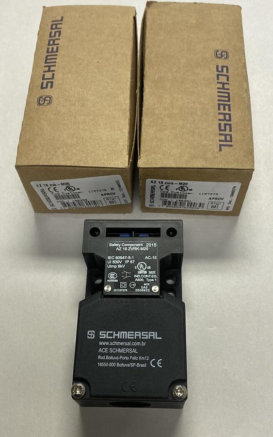 SCHMERSAL,AZ-16-ZVK-M20,SAFTEY SWITCH LOT OF 2 NEW