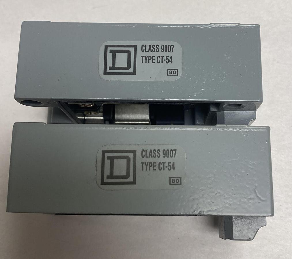 SQUARE D,9007CT54,LIMIT SWITCH RECEPTACLE LOT OF 2 NOS