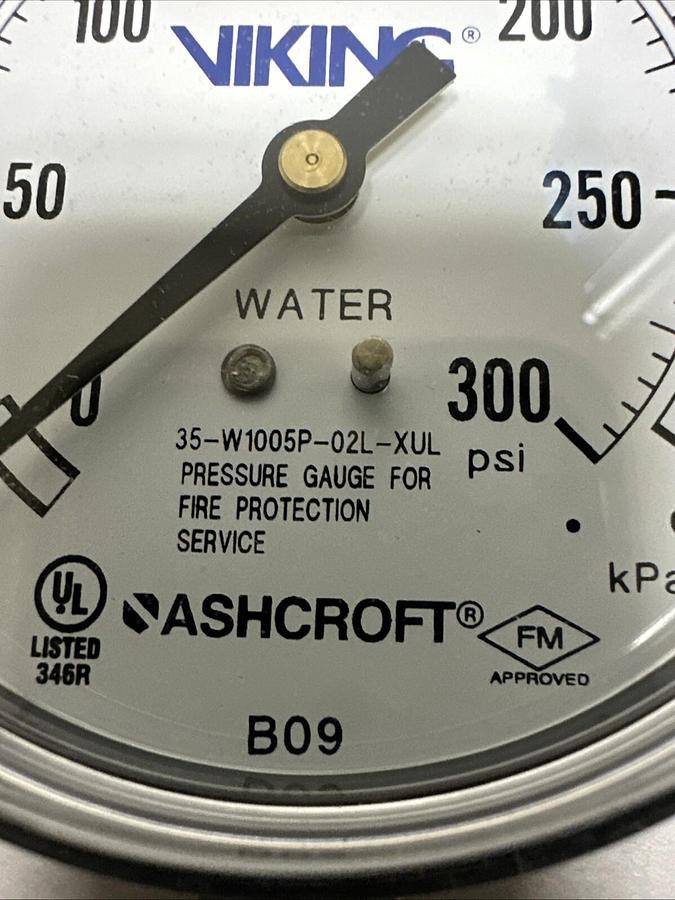 Ashcroft,35-W1005P-02L-XUL,0-300 PSI Pressure Gauge