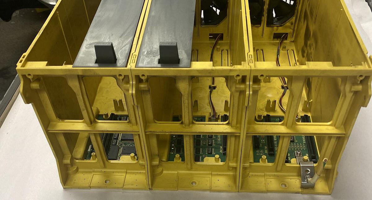 Used FANUC,A02B-0228-B523,SERIES 180-TC RACK