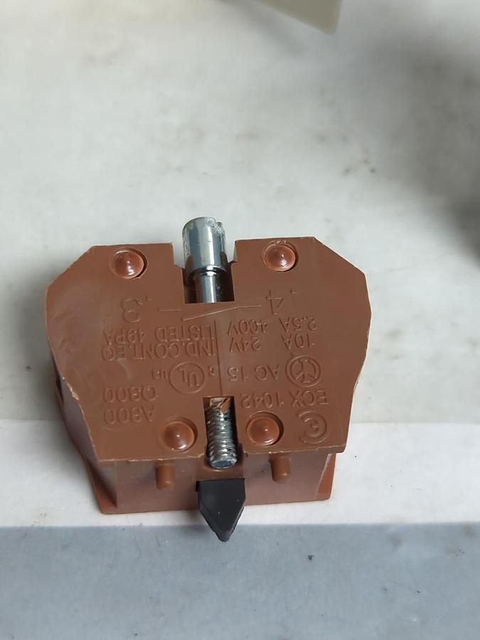 AUTOMATION DIRECT,GCX1194-24,BLUE PUSHBUTTON SWITCH NOS