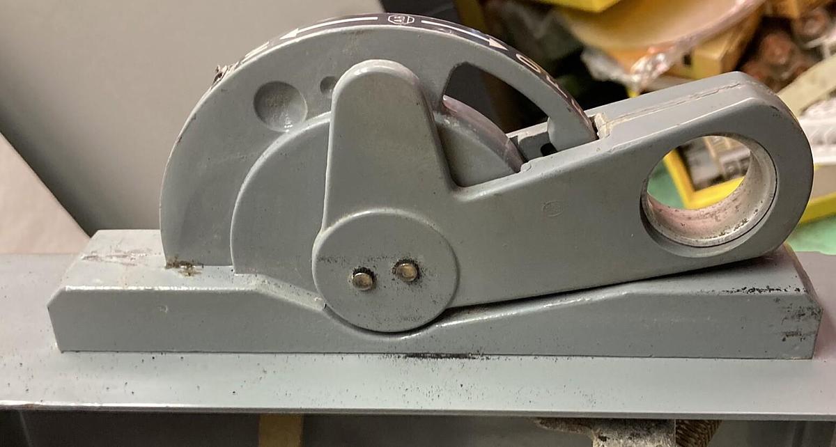 Used Allen Bradley,2100 2192F,30 Amp 12 Inch MCC Disconnect Feeder Bucket