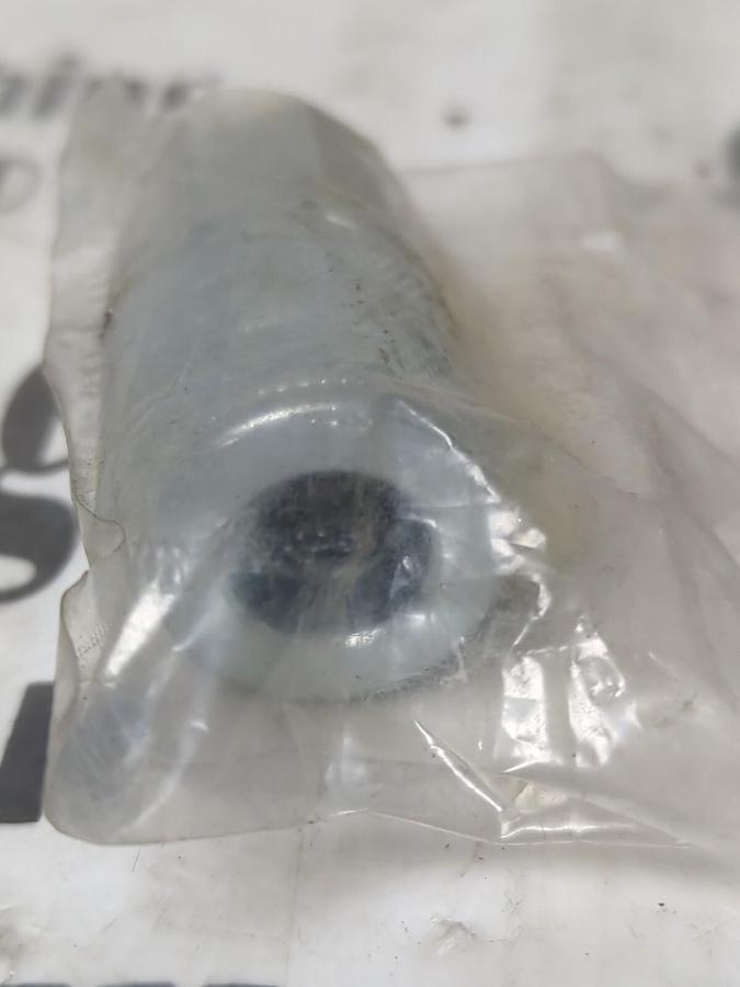 Used LEGACY,1HUE9A,INDUSTRIAL QUICK CONNECT COUPLING /8 INCH NEW