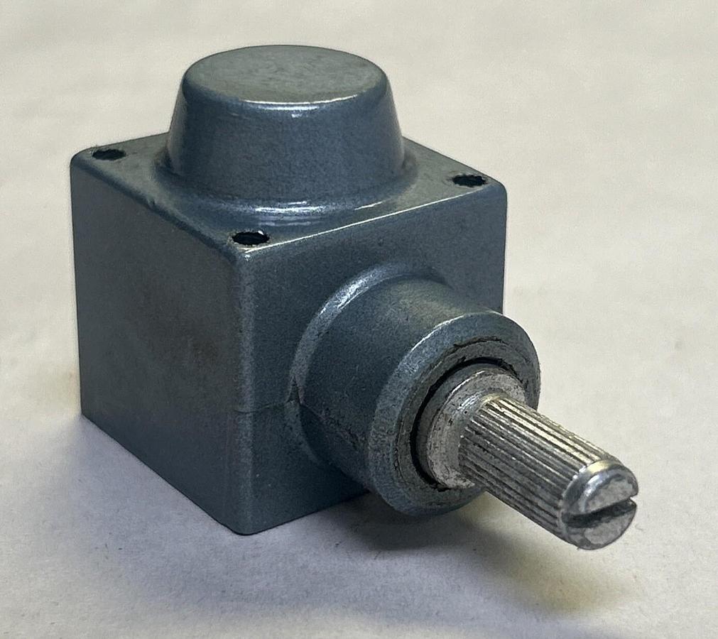 Used ALLEN BRADLEY,Z-16067,LIMIT SWITCH OPERATING HEAD