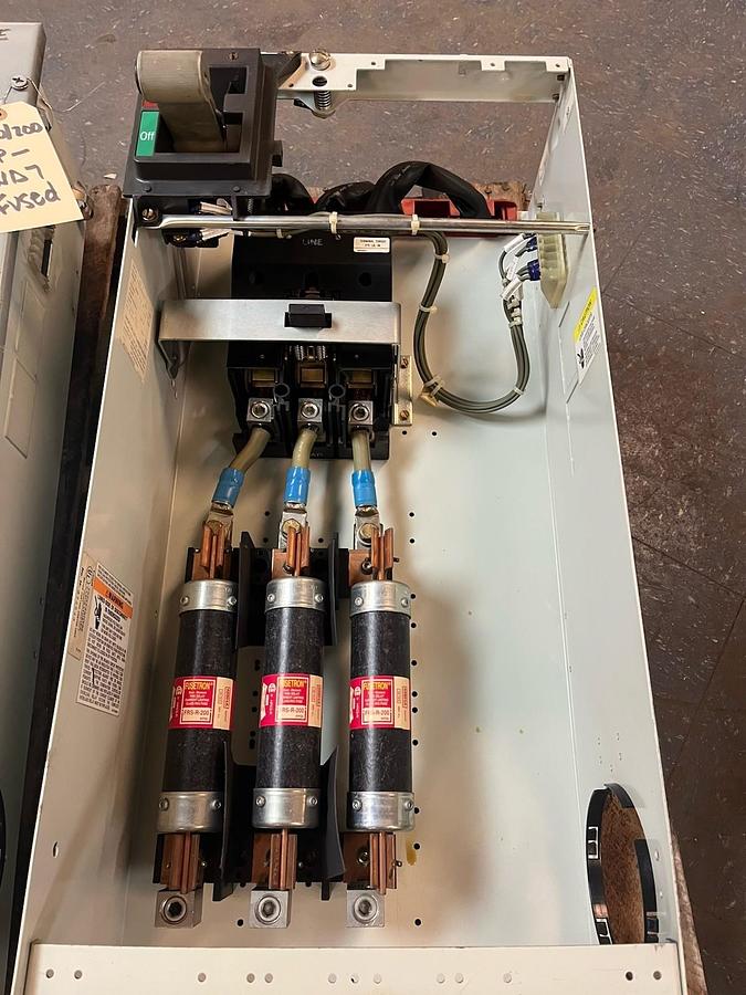 Used CUTLER HAMMER,F2100,200 AMP FUSED DISCONNECT MCC BUCKET 480V