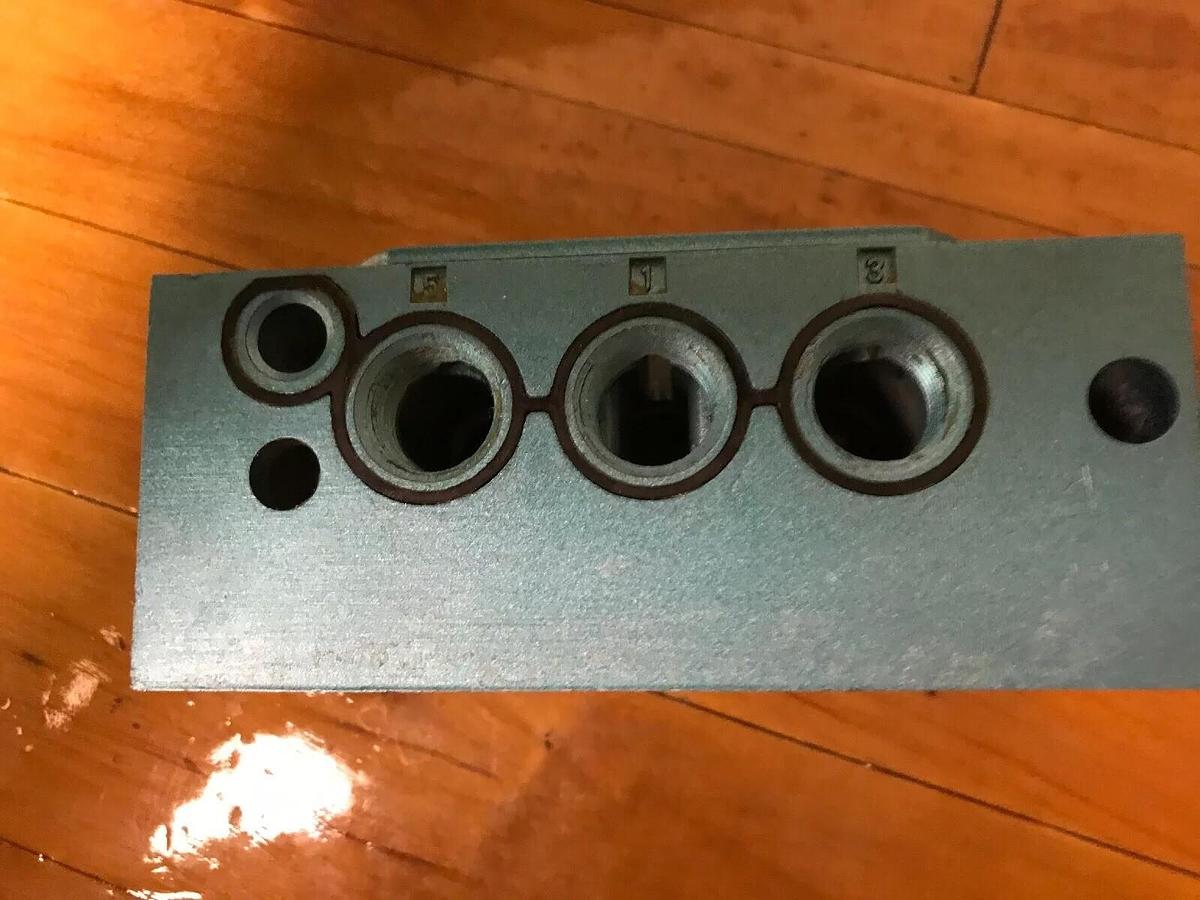 MAC,MM-A1C-231,Pneumatic Valve Body