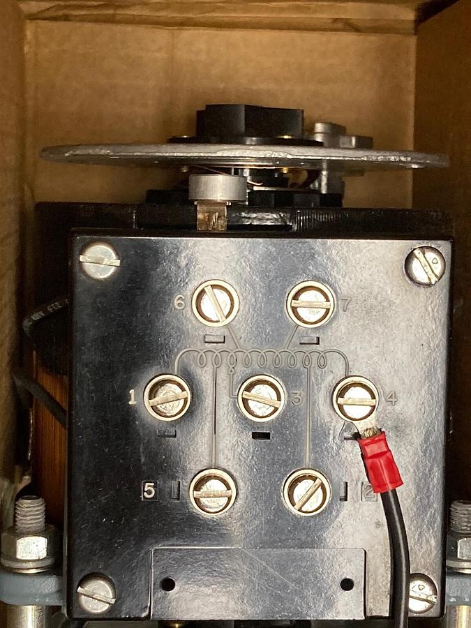 Superior Electric,Type 216CU-3,3-Phase Powerstat 3.5A