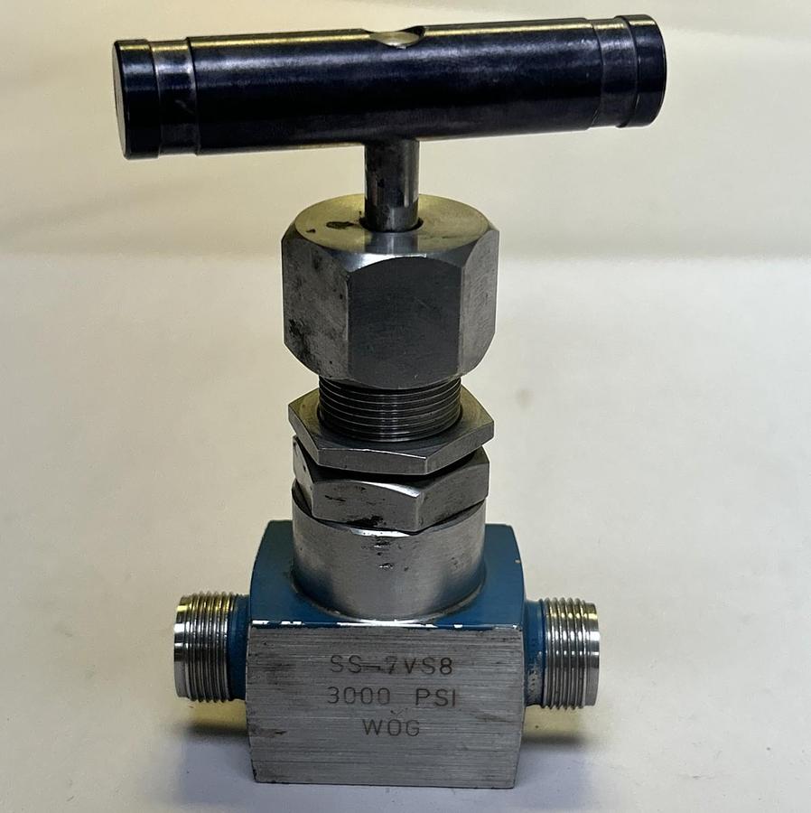 Used WHITEY,SS-7VS8,VALVE 1/2INCH 3000 PSI
