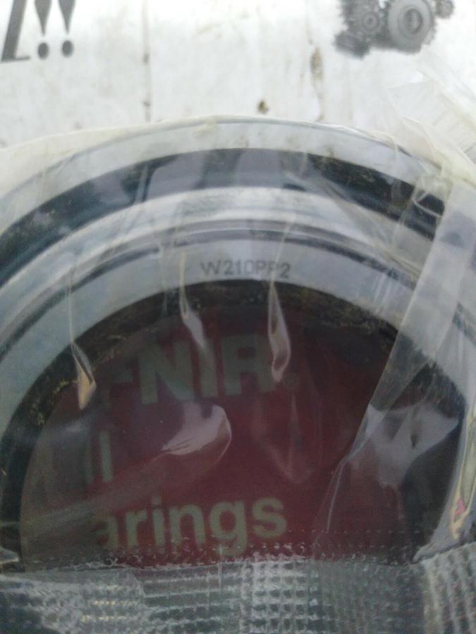 FAFNIR,W210PP2,FARM IMPLEMENT BEARING STRAIGHT BORE NOS