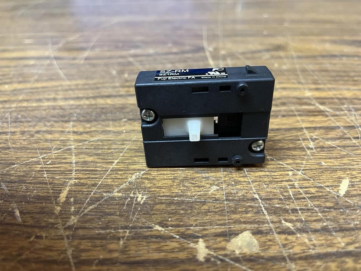 FUJI,SZ-RM,AUXILLARY CONTACT