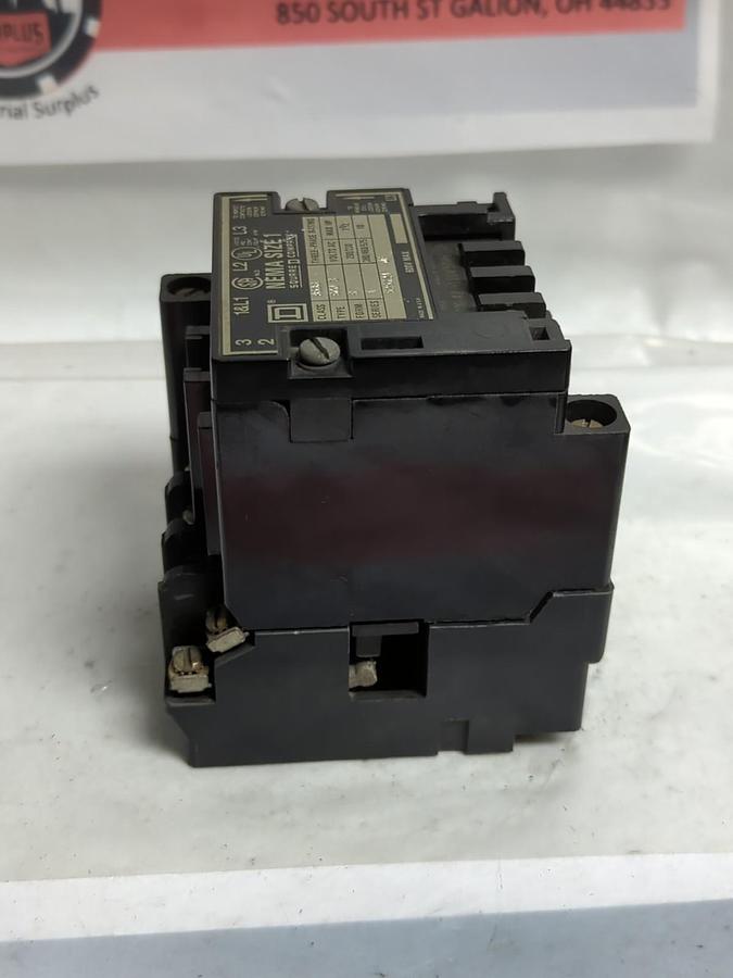 Used SQUARE D,8536-SC03,CONTACTOR SERIES A SIZE 1 PRE-OWNED