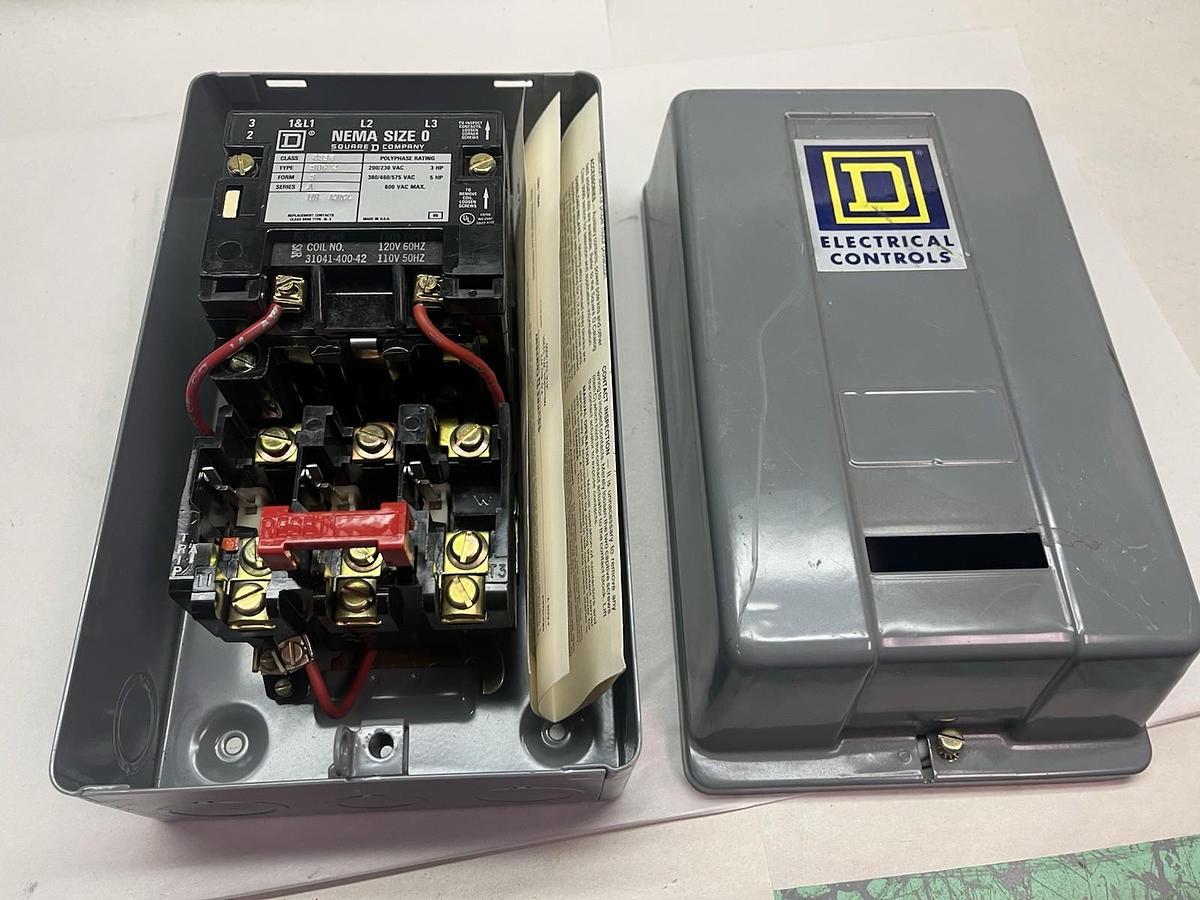 SQUARE D,8536SBG2SA,SIZE 0 FULL VOLTAGE MOTOR STARTER 5HP COIL 110/120V