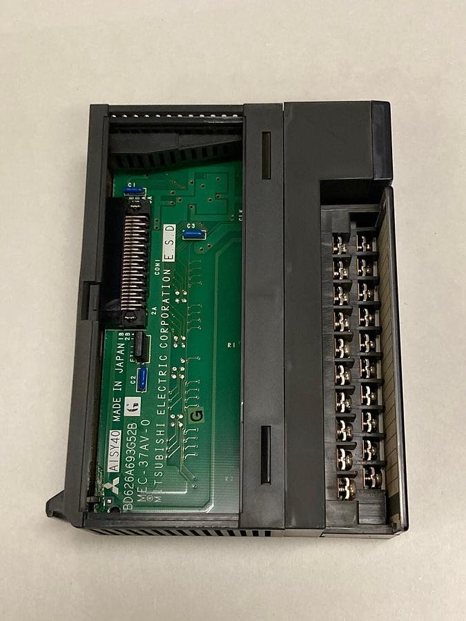 Used MITSUBISHI,A1SY40,OUTPUT MODULE