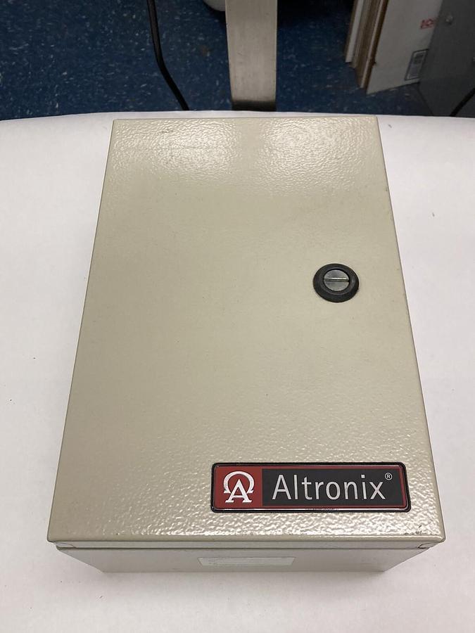 Altronix,WPTV244300UL,Power Supply 3PTC 1 Fuse 24Vac 15A Max