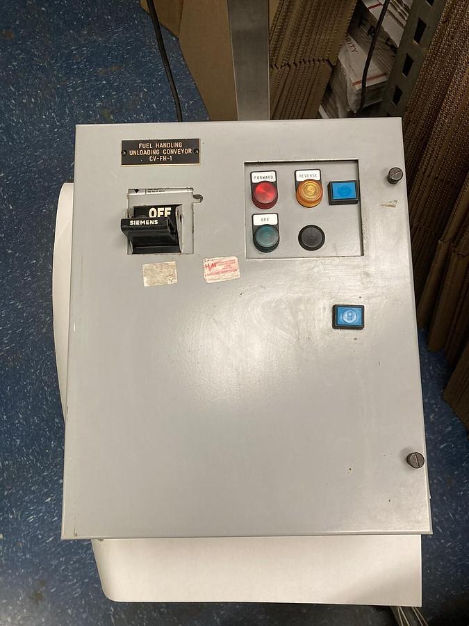 Used ITE Siemens,Model 95 36-89033,50 Amps Size 1 18 INCH MCC Starter Bucket