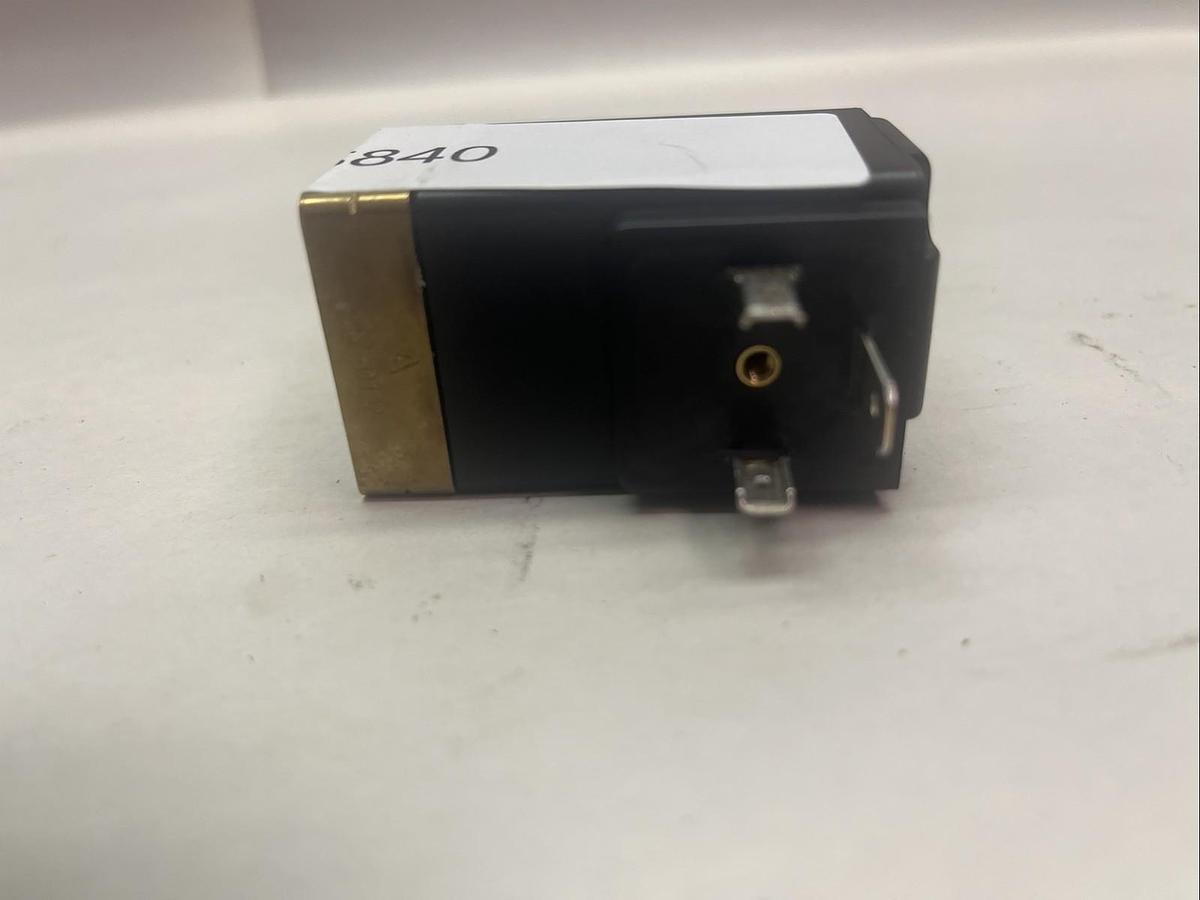 Used Burkert,450556,Solenoid Valve 110v 140psi