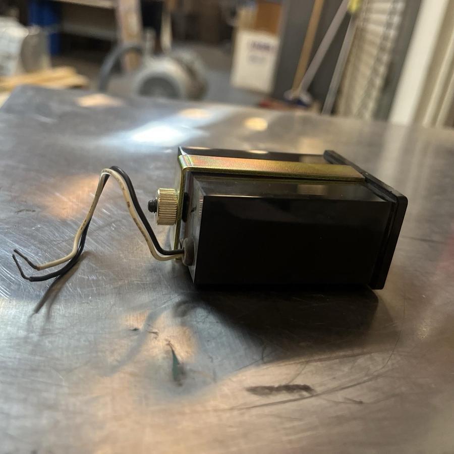 Used REDINGTON,7525-002-115AC,AC HOUR METER COUNTER