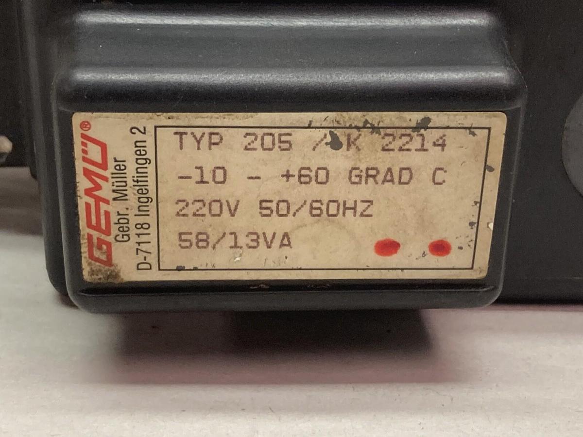 Used Gemu,205 10D 1 1 4112050/60,Electrically Operated Solenoid Valve 220V 50/60Hz